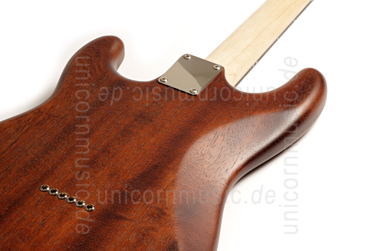 zur Artikelbeschreibung / Preis E-Gitarre BERSTECHER Deluxe - Old Whisky / Cream Perloid + Koffer - made in Germany