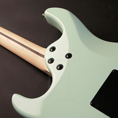 zur Artikelbeschreibung / Preis E-Gitarre CORT G260 DX Sumpfesche - See Foam Green