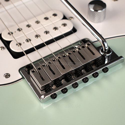 zur Artikelbeschreibung / Preis E-Gitarre CORT G260 DX Sumpfesche - See Foam Green