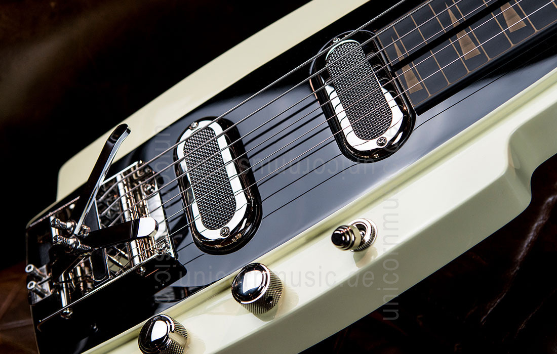 zur Artikelbeschreibung / Preis E-Gitarre DUESENBERG ALAMO LAPSTEEL - Ivory + Custom Line Case