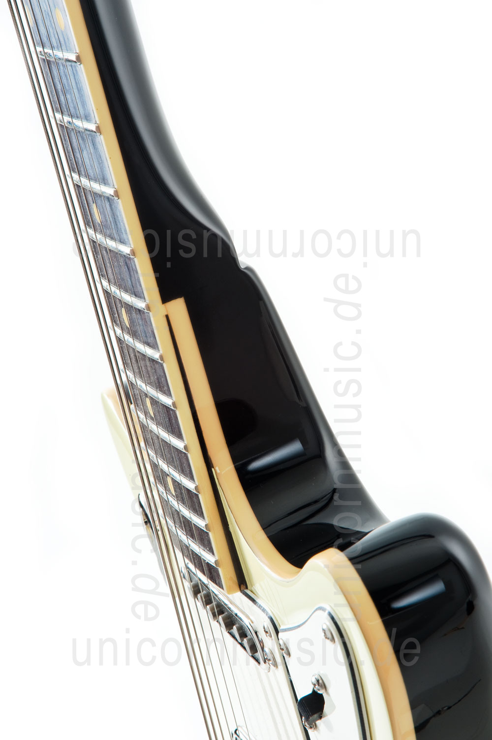zur Artikelbeschreibung / Preis E-Gitarre DUESENBERG D-CASTER Toaster - Vintage White