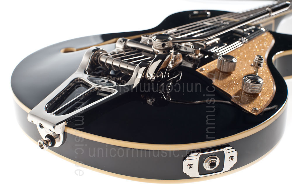 zur Artikelbeschreibung / Preis E-Gitarre DUESENBERG STARPLAYER TV - BLACK - Linkshänder Version + Custom Line Case