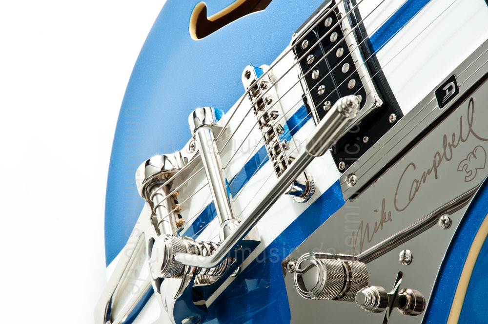 zur Artikelbeschreibung / Preis E-Gitarre DUESENBERG STARPLAYER TV ALLIANCE - MIKE CAMPBELL LTD + Custom Line Case