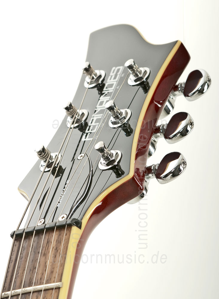 zur Artikelbeschreibung / Preis E-Gitarre FERNANDES RAVELLE ELITE - See Thru Green - Sustainer + Koffer