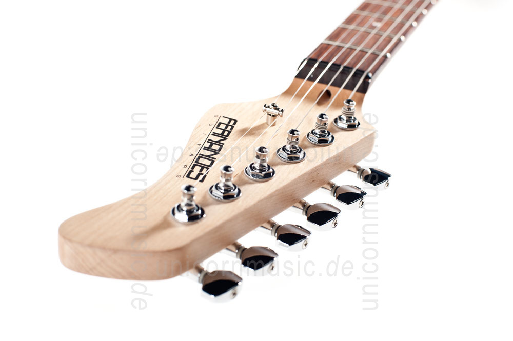 zur Artikelbeschreibung / Preis E-Gitarre FERNANDES RETROROCKET X - SSH Version - Black