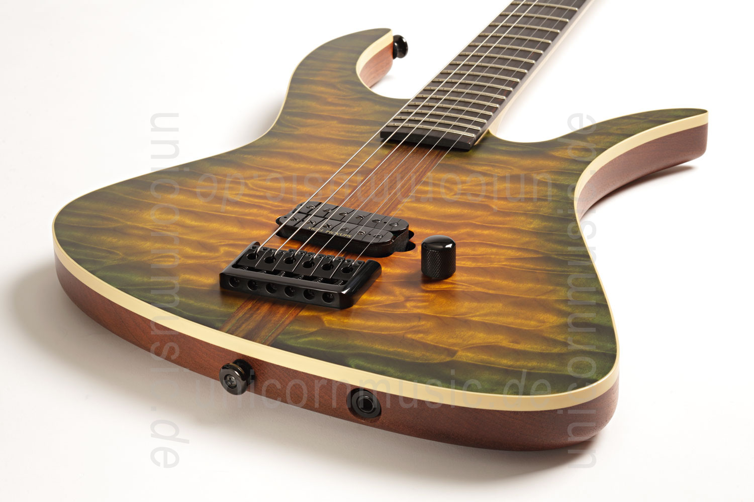 zur Artikelbeschreibung / Preis E-Gitarre MGH GUITARS Blizzard Beast Deluxe - green amber burst  - made in Germany