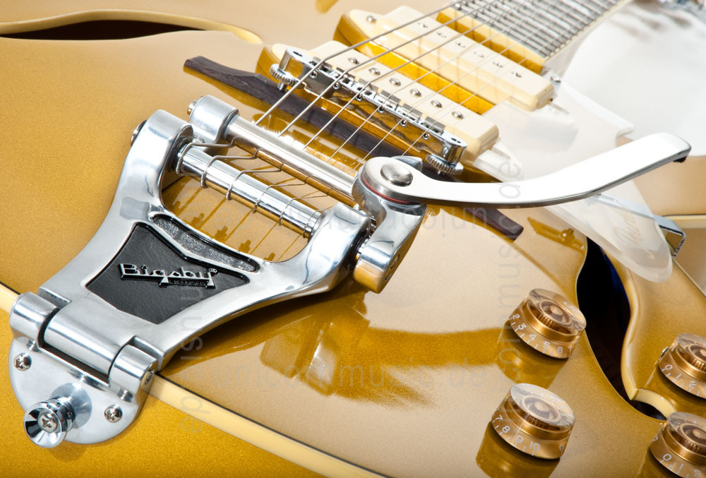 zur Artikelbeschreibung / Preis Vollresonanz Jazz-Gitarre - PEERLESS GIGMASTER SC GOLD + Koffer