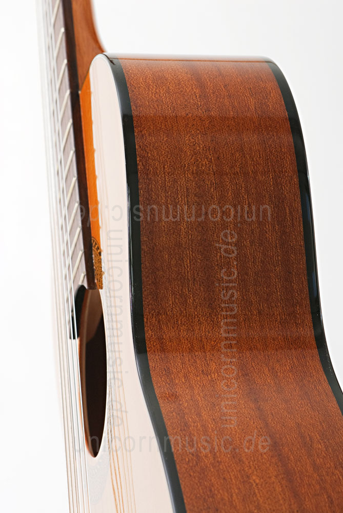 zur Artikelbeschreibung / Preis Kindergitarre 7/8 - MARTINEZ MODELL MC48 C/615 - Massive Zederndecke