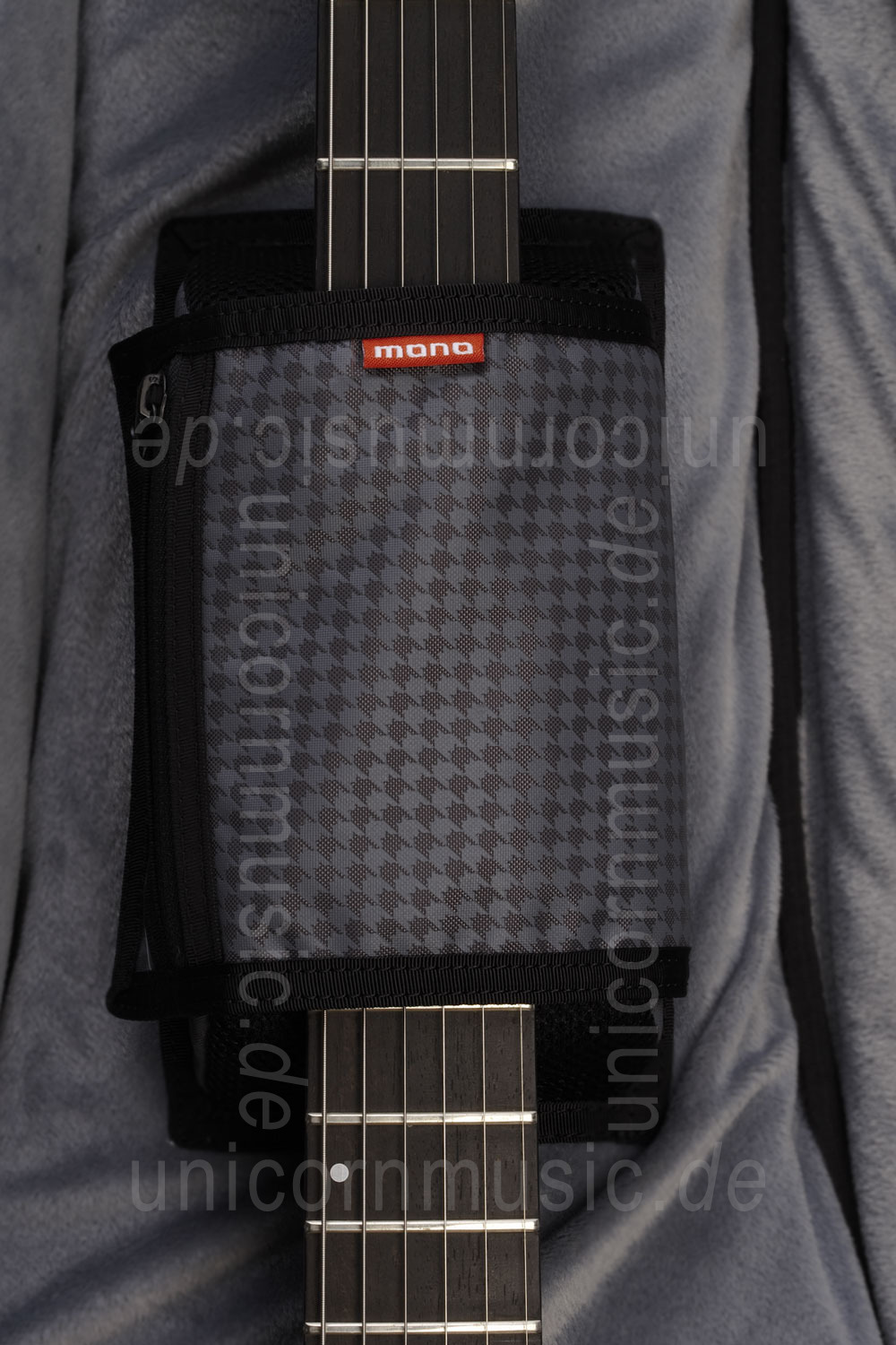 zur Artikelbeschreibung / Preis E-Gitarrentasche MONO M80 Black