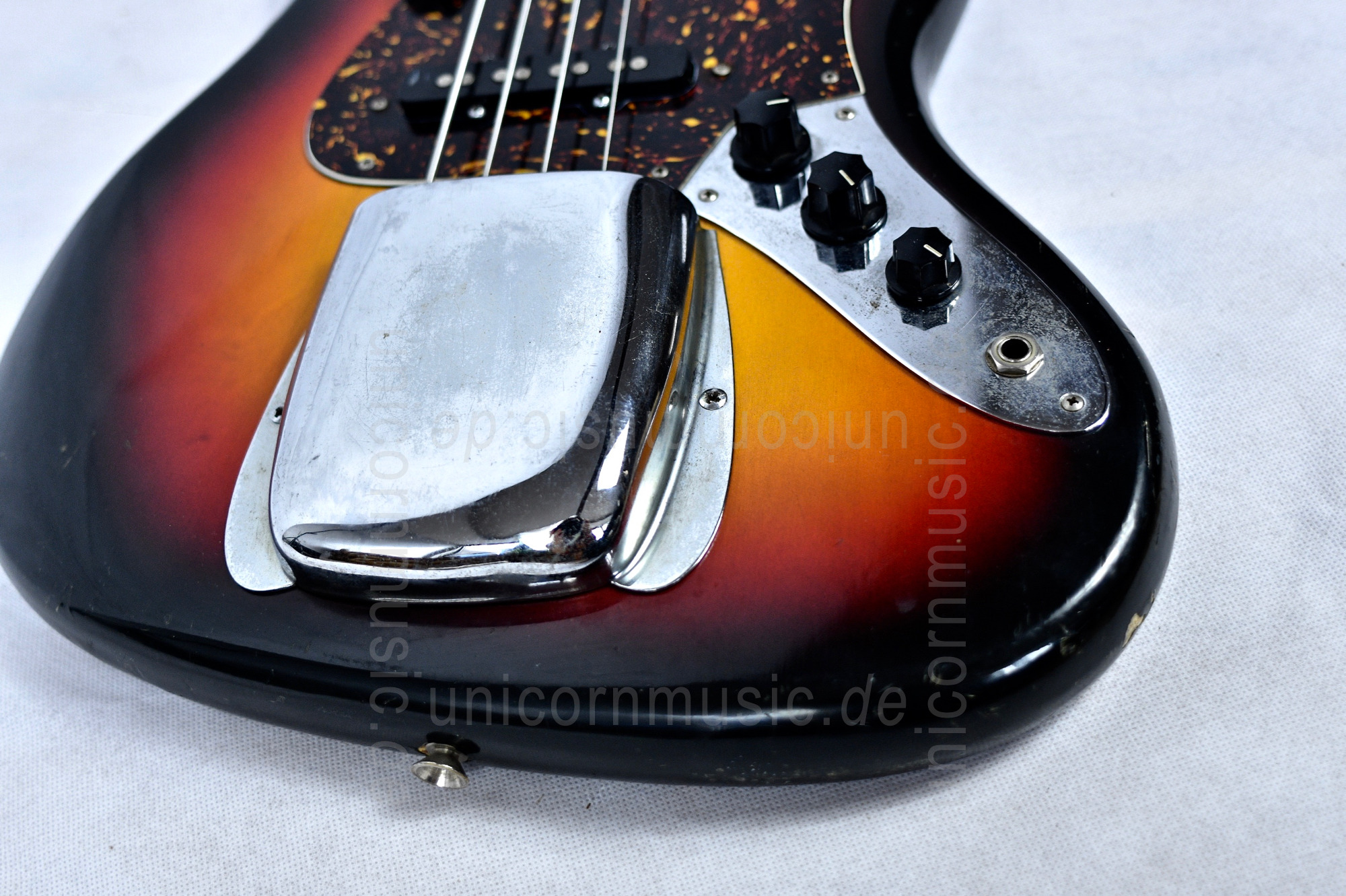 zur Artikelbeschreibung / Preis Cimar Jazz Bass 1970s