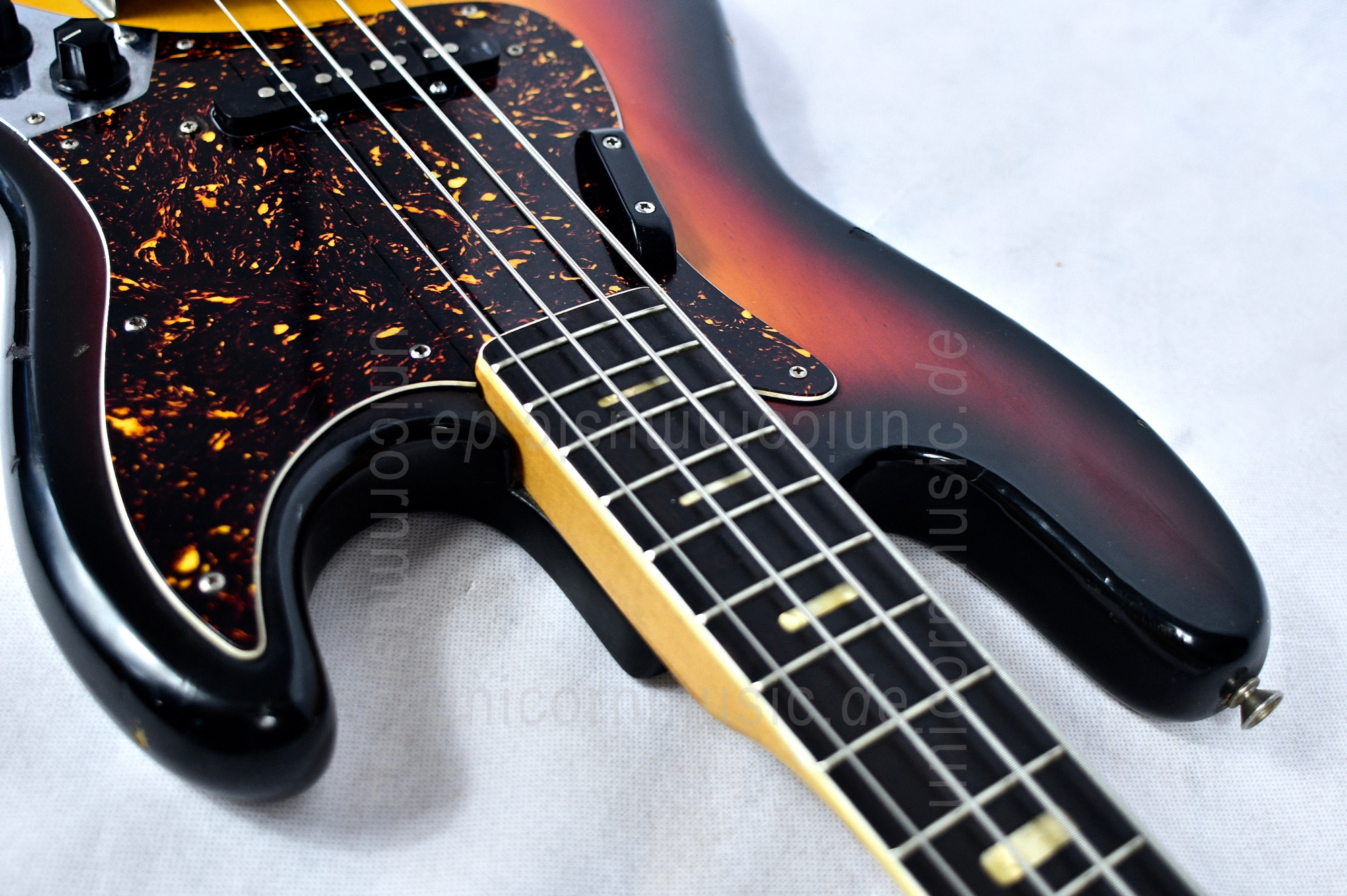 zur Artikelbeschreibung / Preis Cimar Jazz Bass 1970s