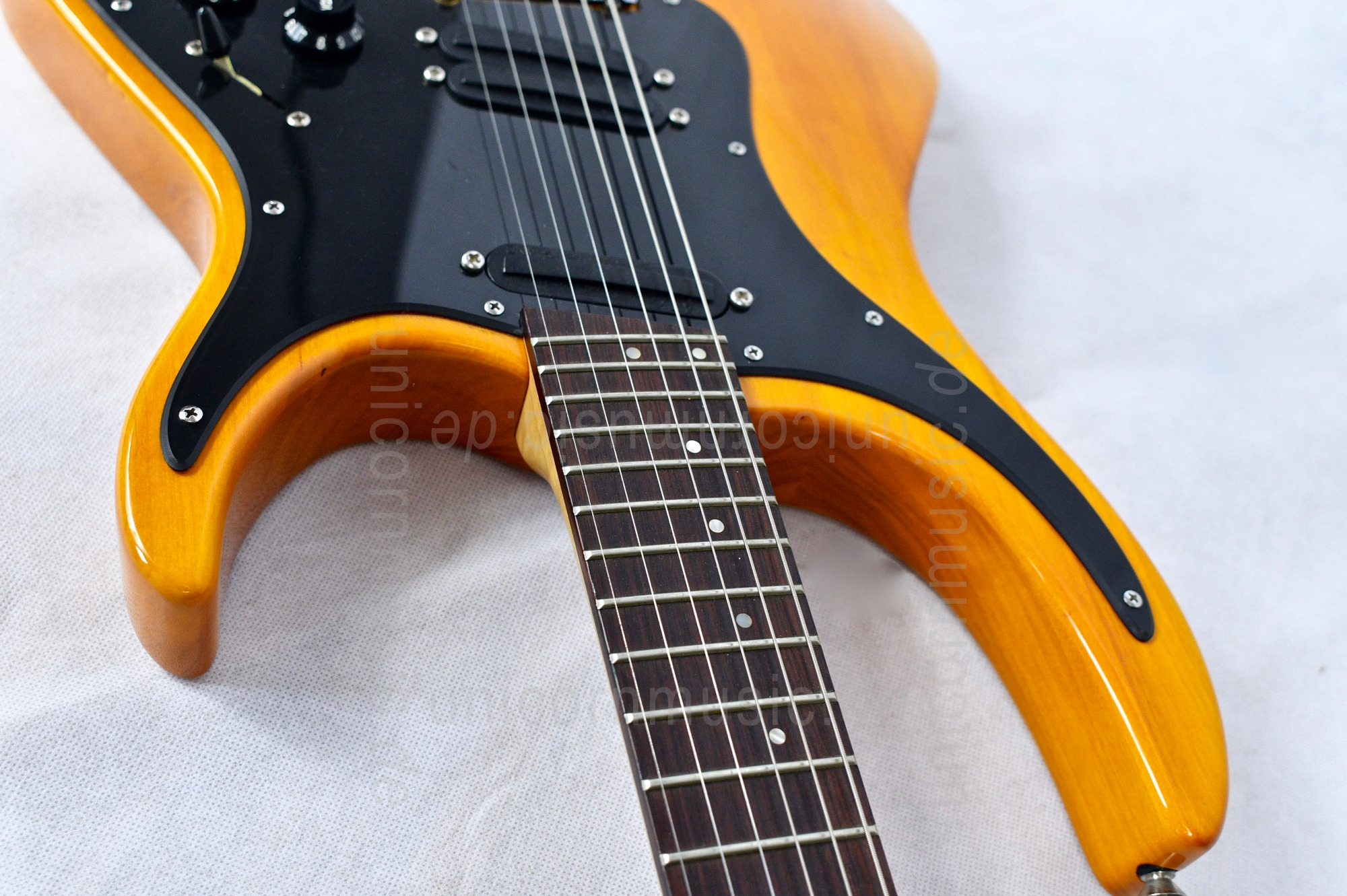 zur Artikelbeschreibung / Preis Hohner Revelation RTX