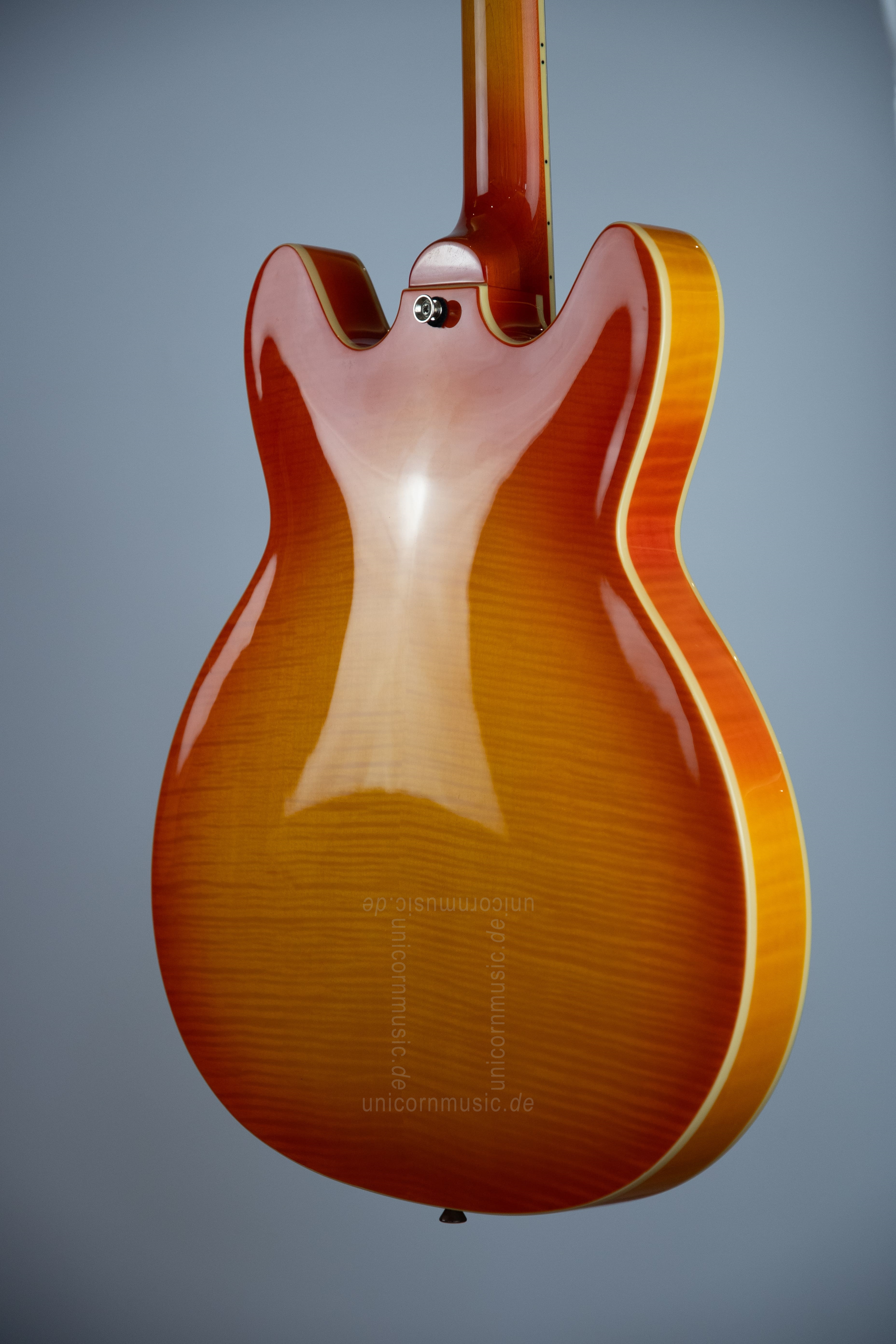zur Artikelbeschreibung / Preis Hagstrom Viking Deluxe