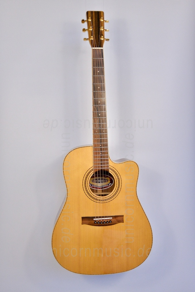 zur Artikelbeschreibung / Preis Hudebninky Dreadnought