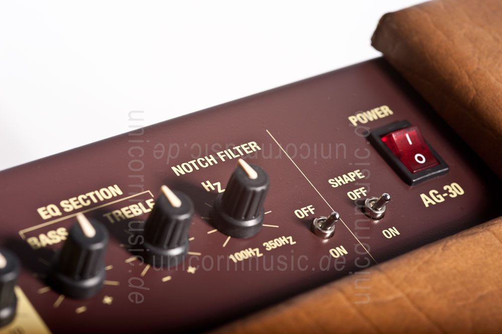 zur Artikelbeschreibung / Preis Akustik-Gitarrenverstärker - ULTRASOUND AG30 (Dean Markley)