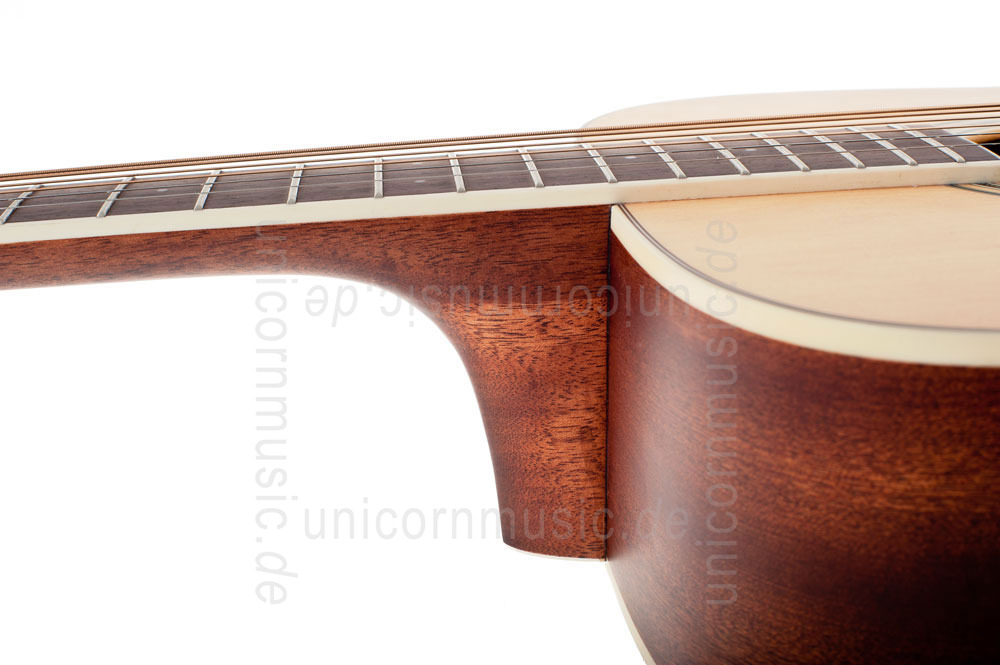 zur Artikelbeschreibung / Preis Western-Gitarre CORT EARTH 70 OP LH - Dreadnought - massive Fichtendecke - Linkshänder Version
