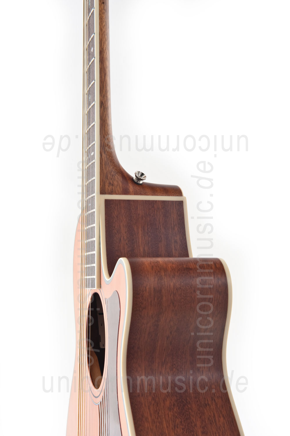 zur Artikelbeschreibung / Preis Western-Gitarre TANGLEWOOD TW45/NS E - Sundance Series - Fishman Presys Plus EQ - Super Folk - Cutaway - massive Decke + Boden - Koffer