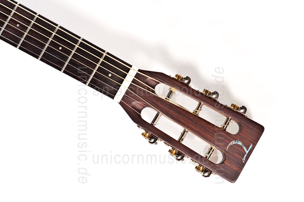 zur Artikelbeschreibung / Preis Western-Gitarre TANGLEWOOD TW73 - Parlour Modell - Sundance Series - massive Decke + Boden